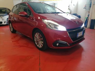Peugeot 208 PureTech 82 5 porte Allure