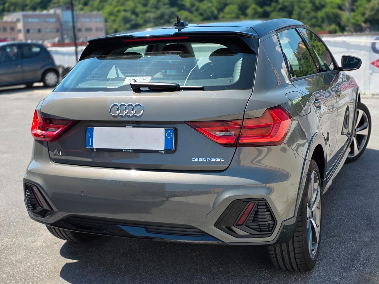Audi A1 allstreet 30 TFSI Business