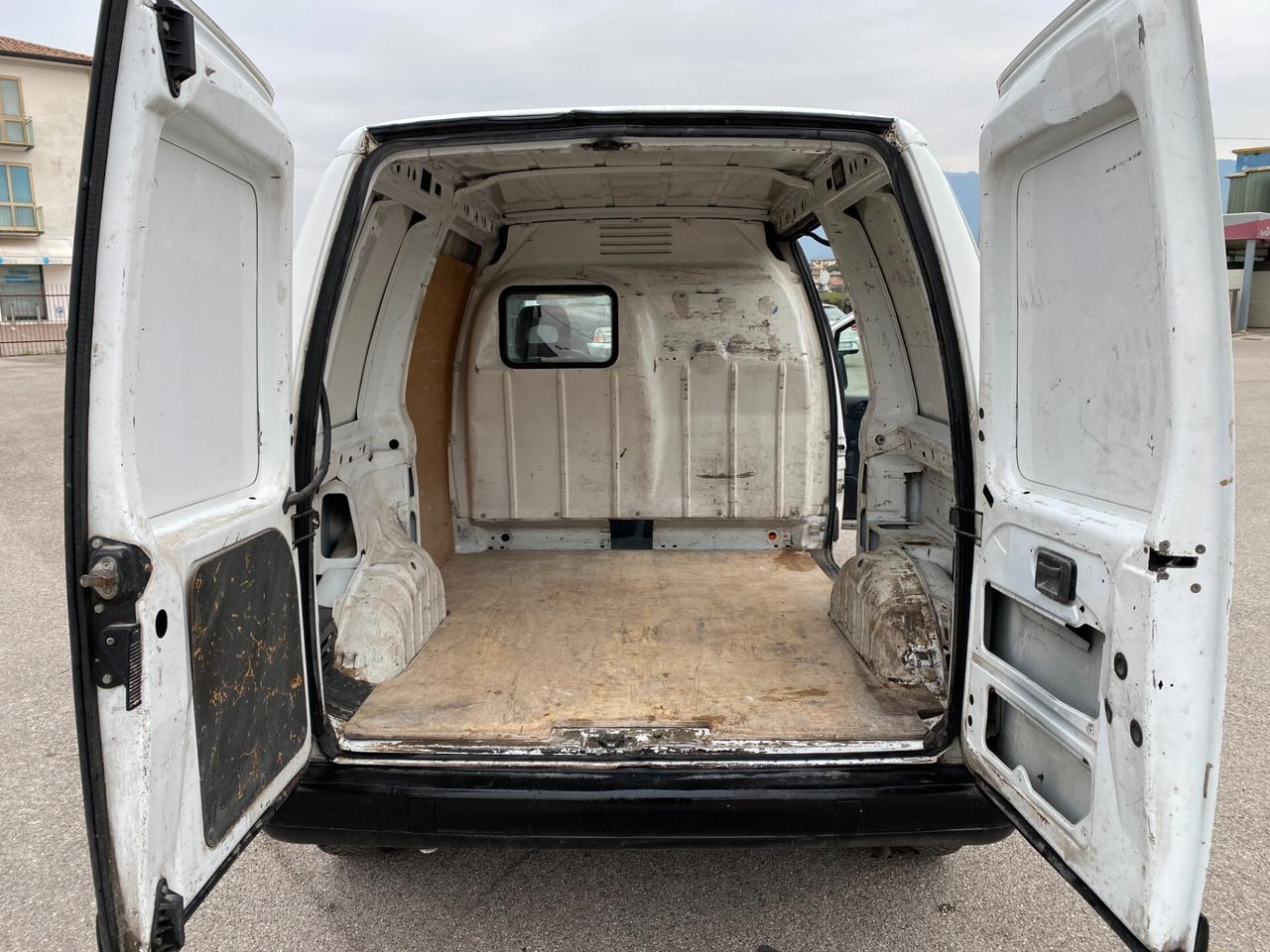 Fiat Scudo 2.0 JTD TESTATA DA FARE!!!