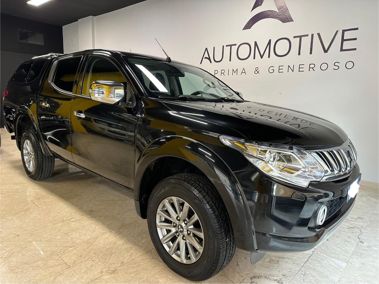 Mitsubishi L200 2.4 DI-D/181CV Double Cab Intense Hp Mivec