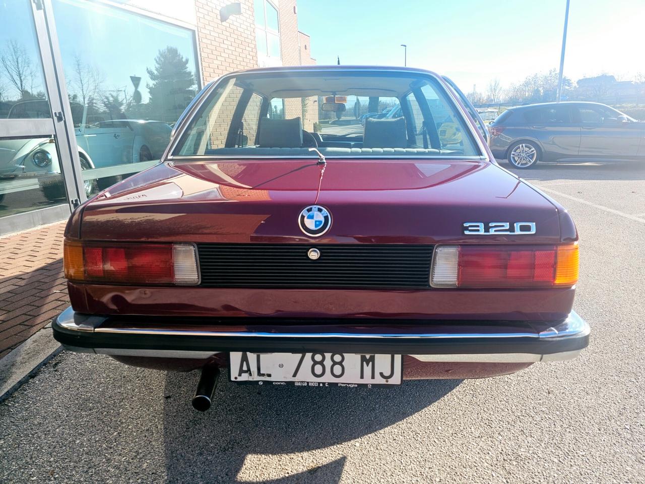 Bmw 320 2 porte coupe 4 Cilindri 70000 km da concorso