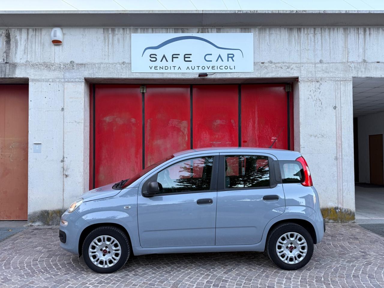 FIAT PANDA 1.2 69 CV NEOPATENTATI