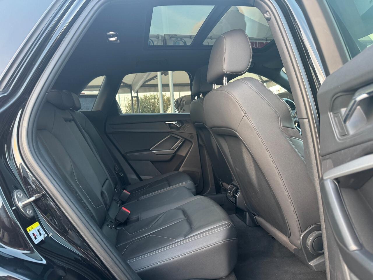 Audi Q3 35 TDI S line edition TETTO APRIBILE