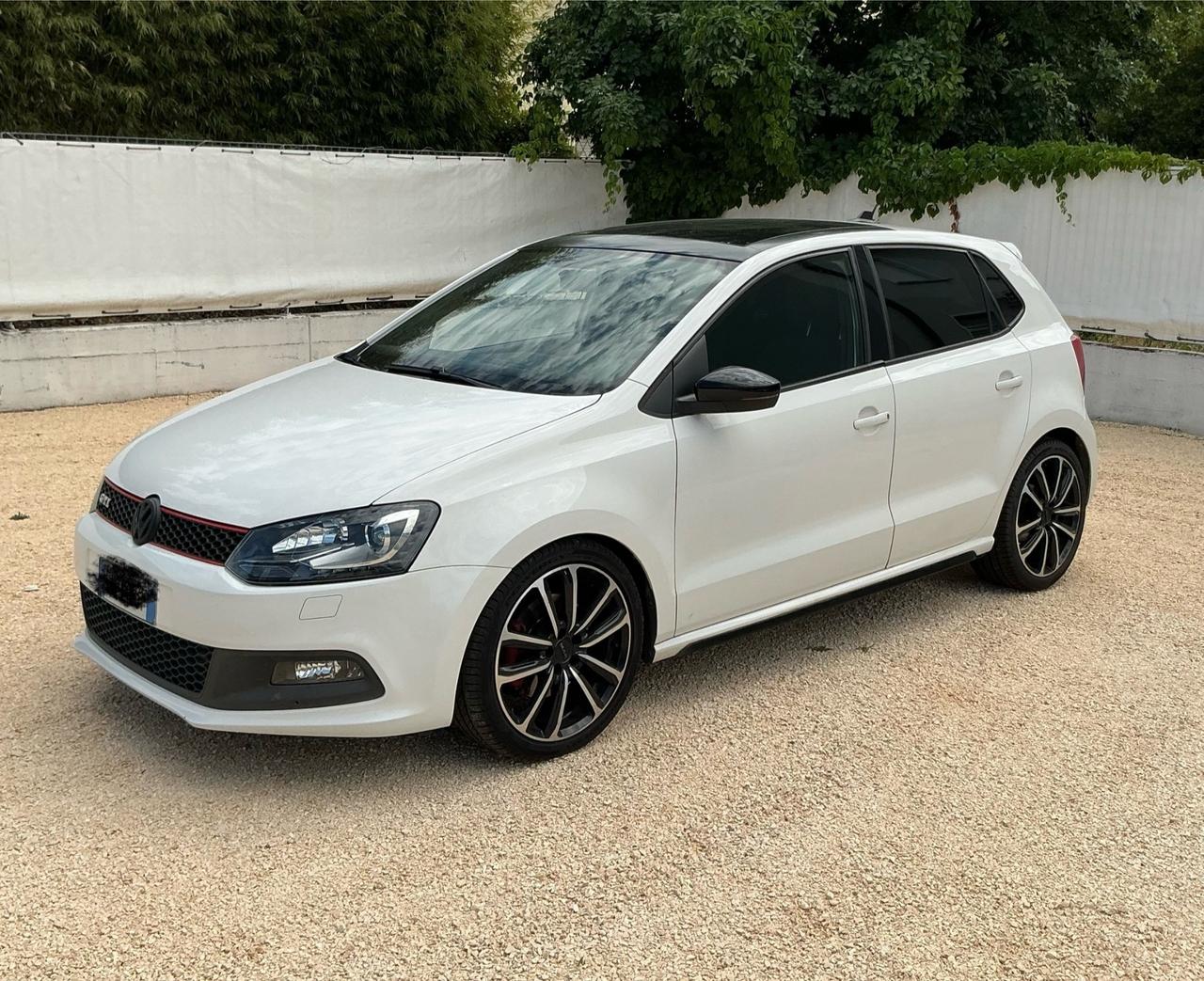 Volkswagen Polo 1.4 TSI DSG 5 porte GTI