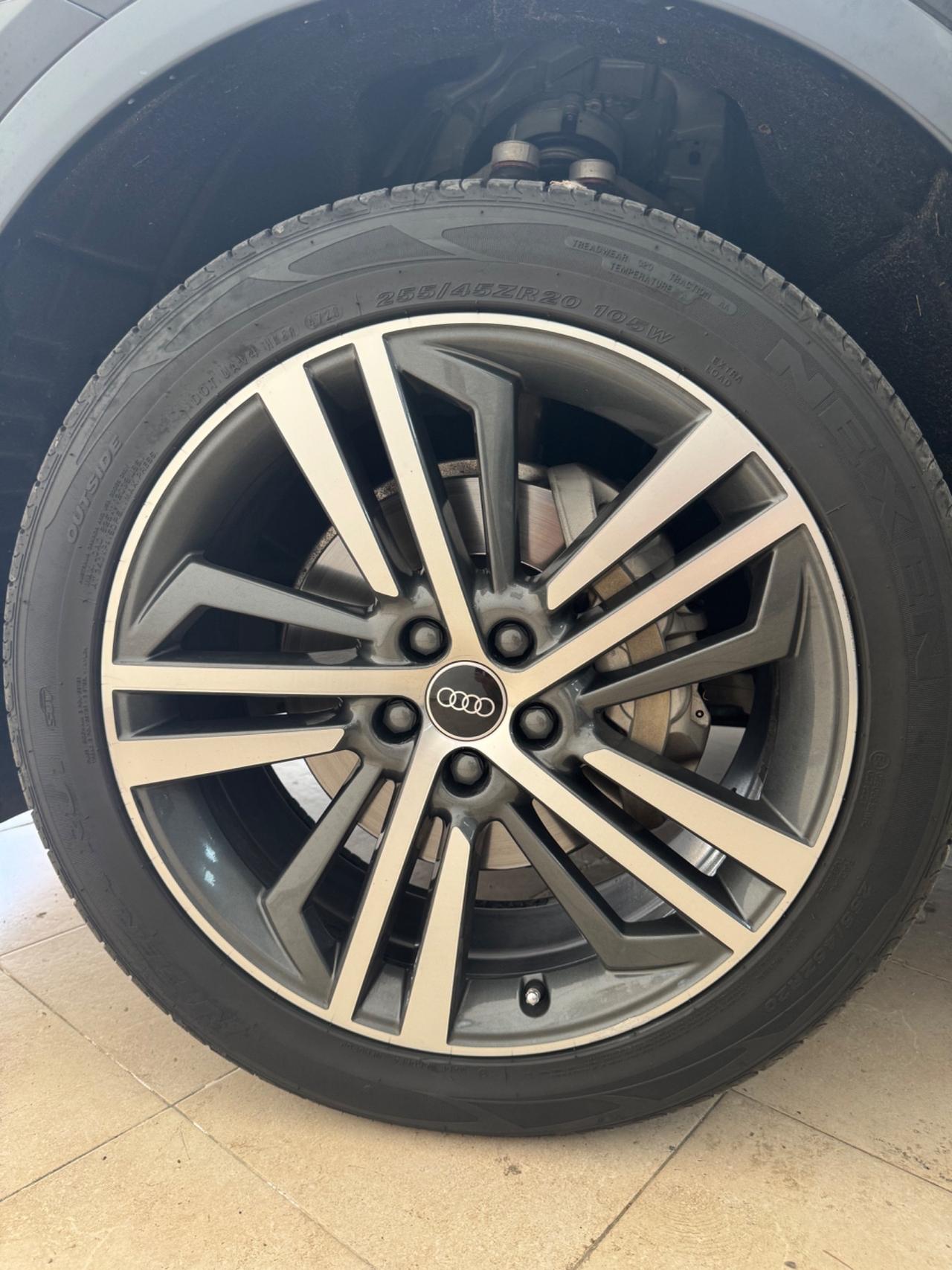 Audi Q5 40 TDI 204 CV quattro S tronic 360 navi Led Virtual