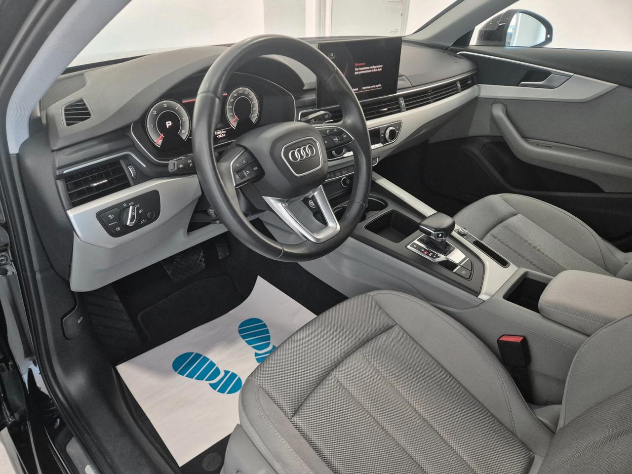 Audi A4 Avant 30 TDI/136 CV S tronic Business Advanced