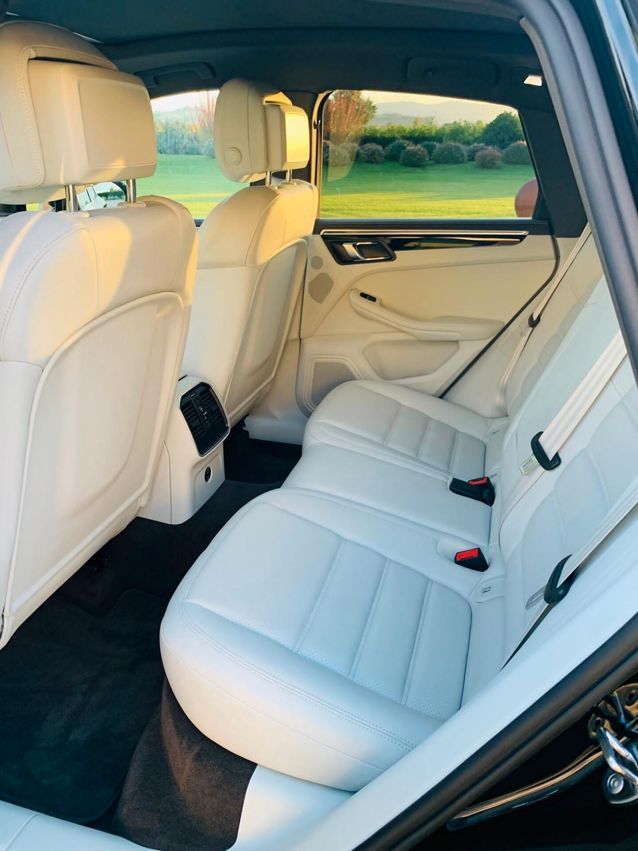 Porsche Macan 3.0 S