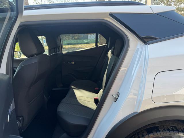 PEUGEOT 2008 Hybrid 145 e-DCS6 Allure