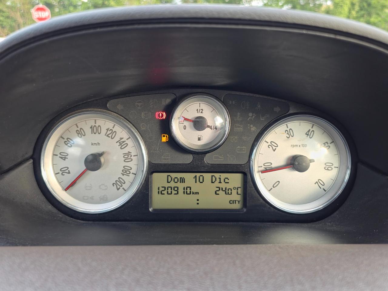 Lancia Ypsilon 1.4 Argento Ecochic GPL CV-77 2009-E4 Manuale NEO