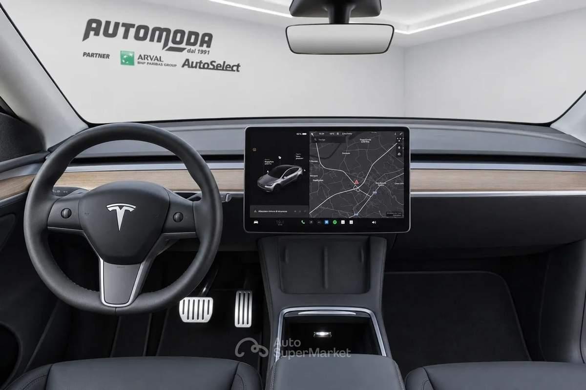 Tesla Model Y Performance Dual Motor awd