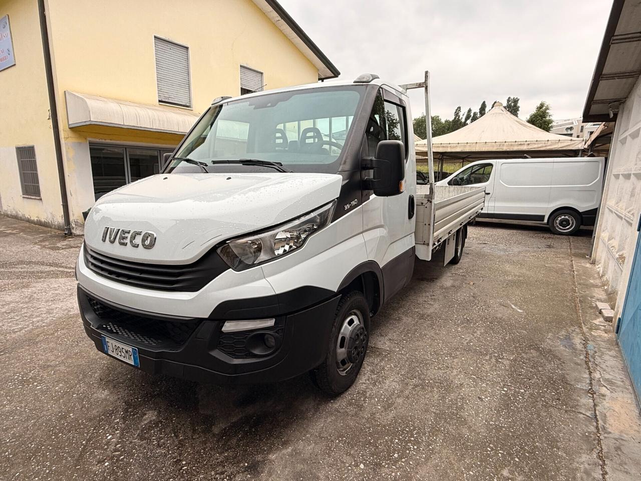 Iveco daily 35C15 (3.0) Cassone fisso IVA COMPRESA
