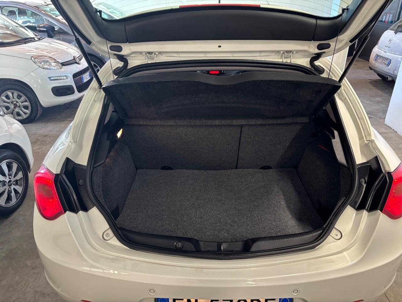 Alfa Romeo Giulietta 1.4 GPL OK NEOPATENTATI