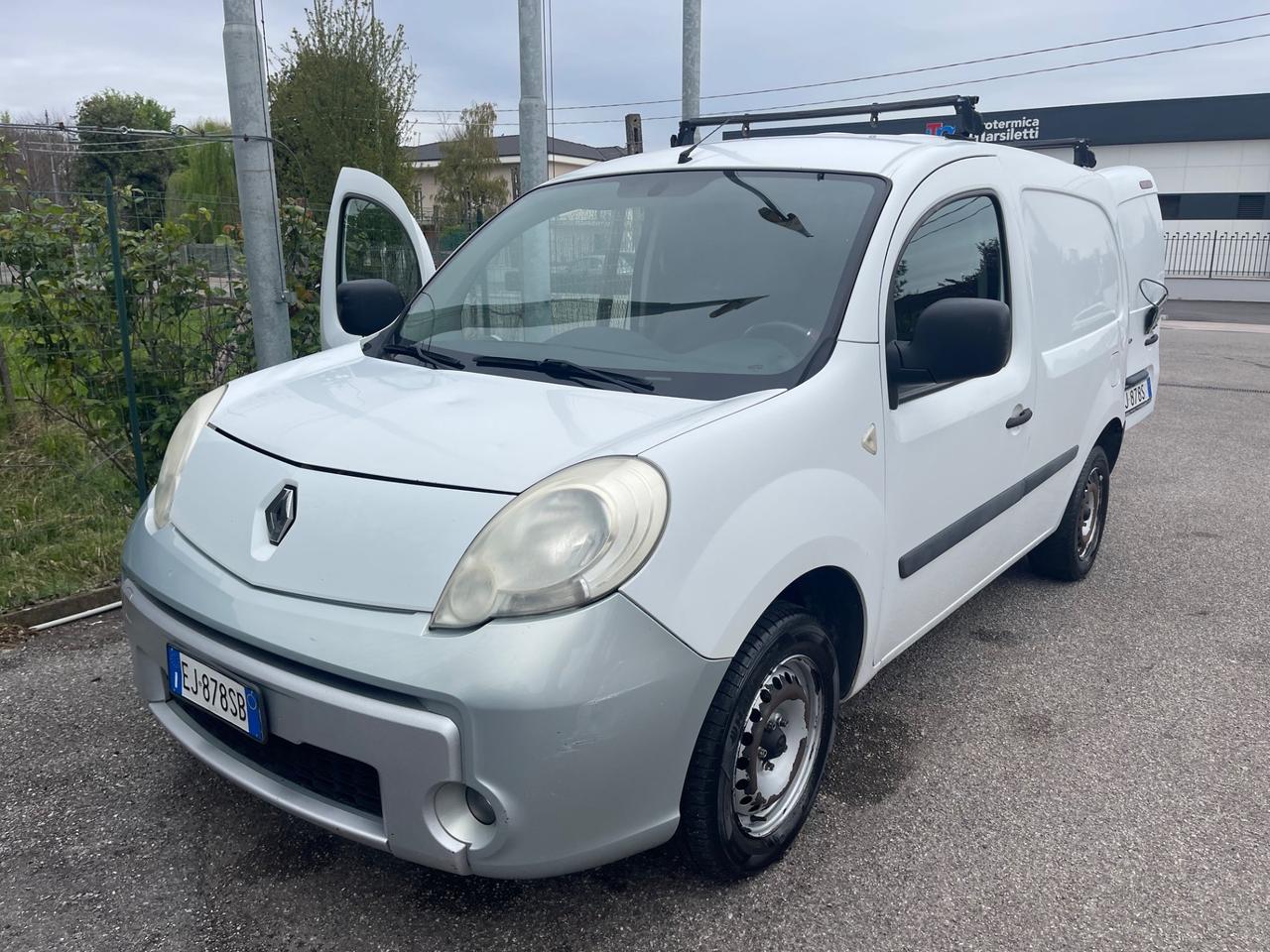 Renault Kangoo 1.5 dCi 75CV F.AP. 4p. Express
