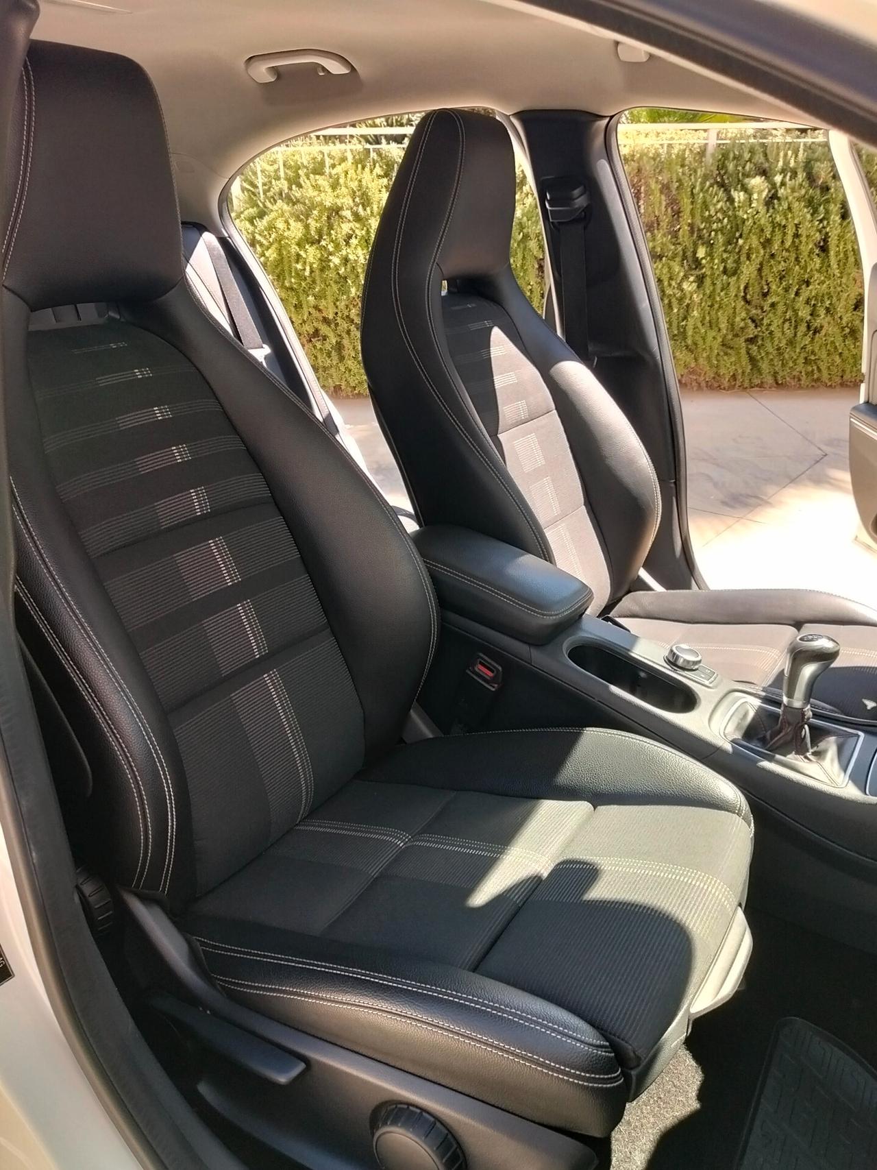 Mercedes-benz A 180 d Premium