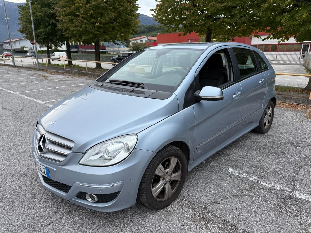 Mercedes-Benz B200 CDI 140cv E5