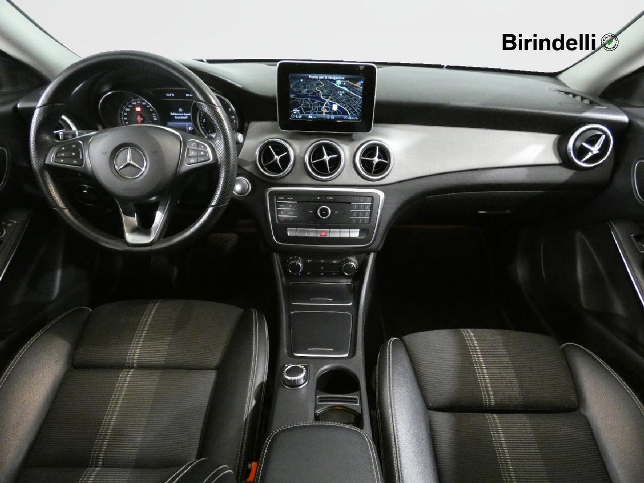 Mercedes-Benz CLA (C/X117) - CLA 200 d S.W. Automatic Sport