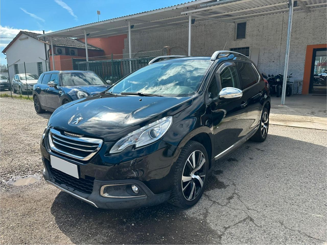Peugeot 2008 BlueHDi 120 S&S Allure