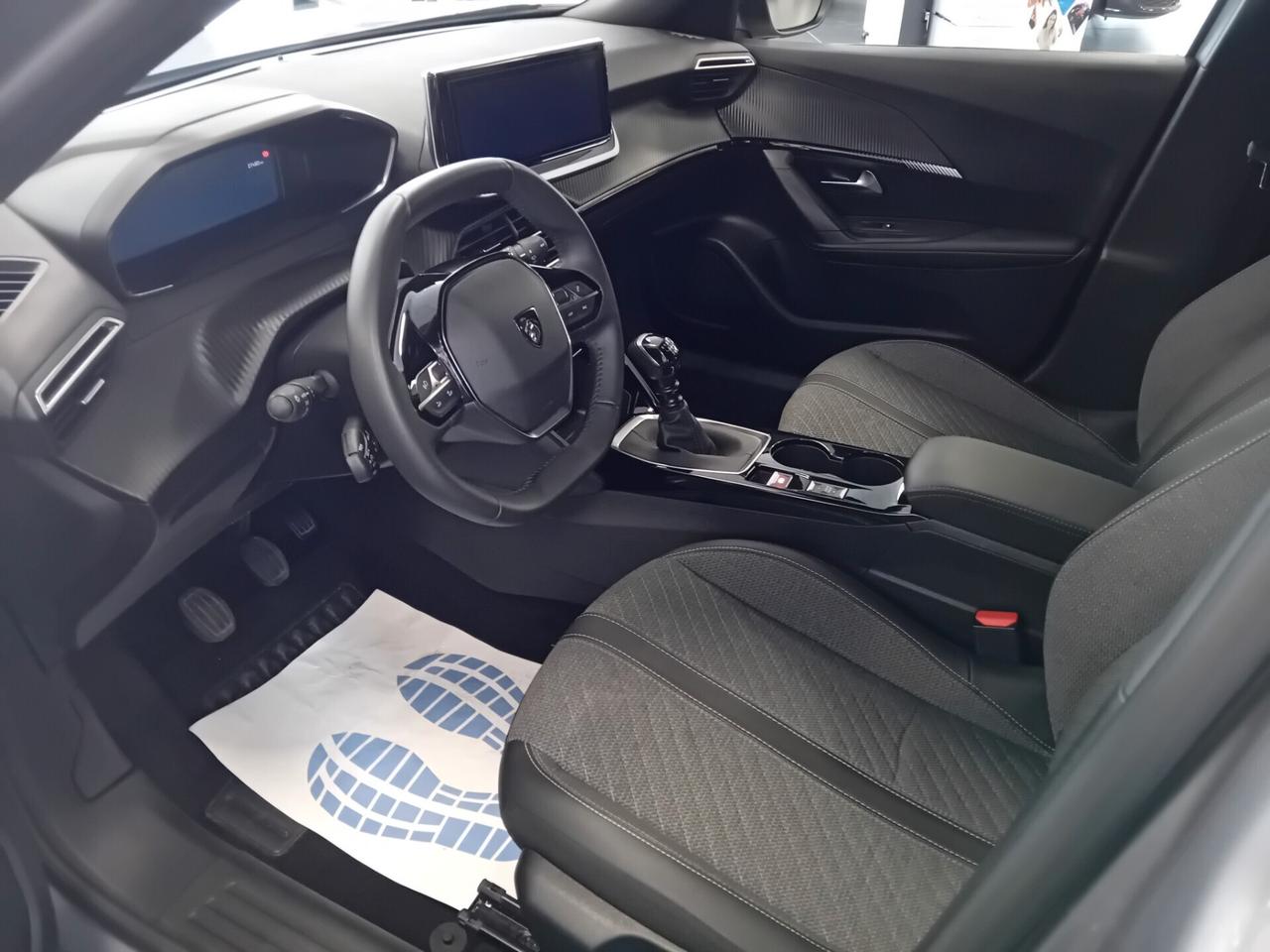 Peugeot 2008 PureTech 100 S&S Allure