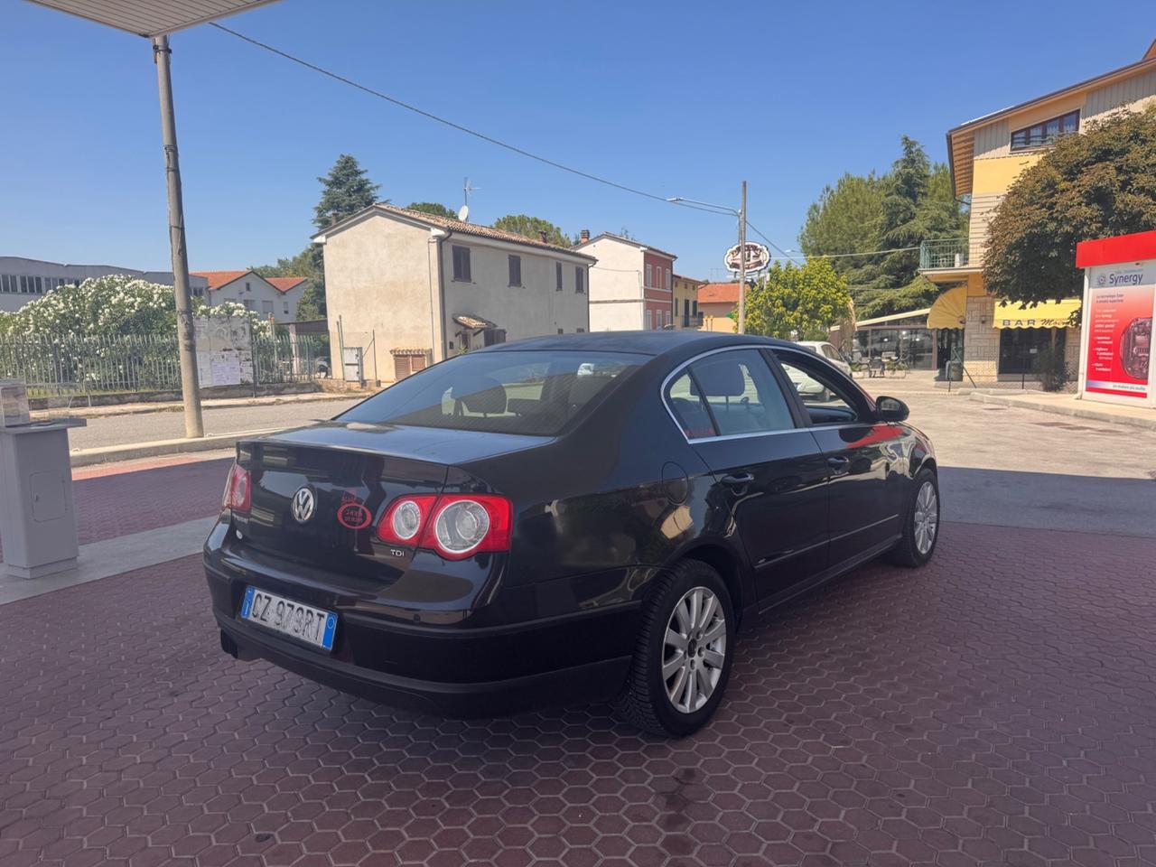 Volkswagen Passat 1.9 TDI/105CV Comfortline