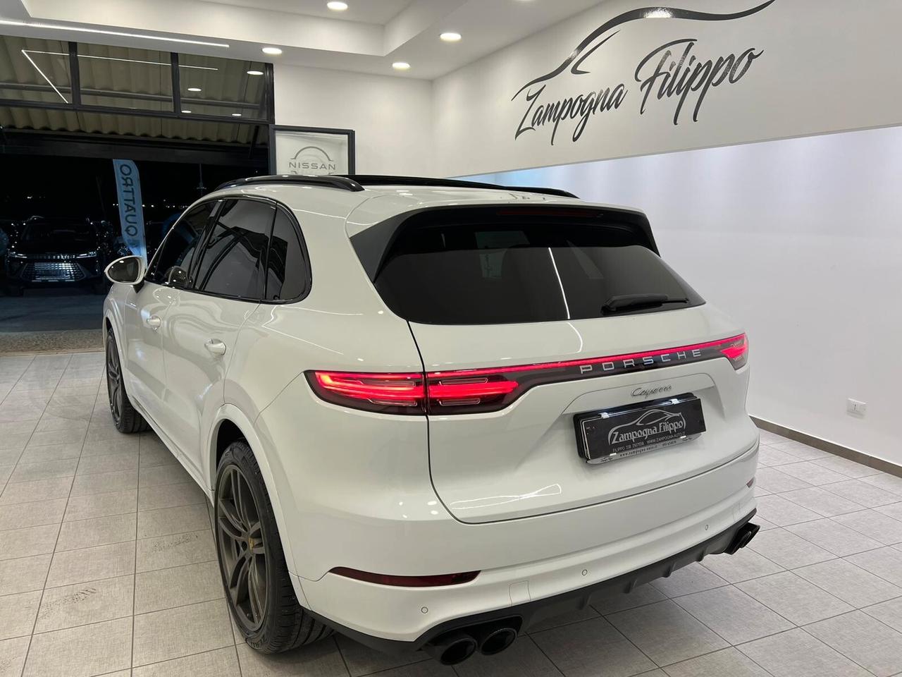 Porsche Cayenne 3.0 V6 340CV BENZINA TETTO - 2022