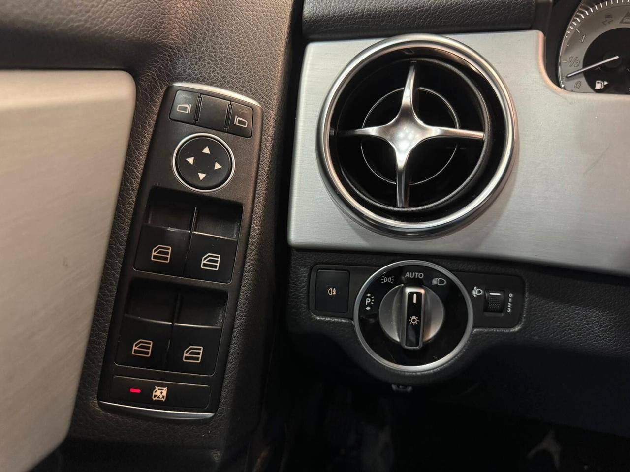 Mercedes-benz GLK 220 CDI Sport premium automatic full edition