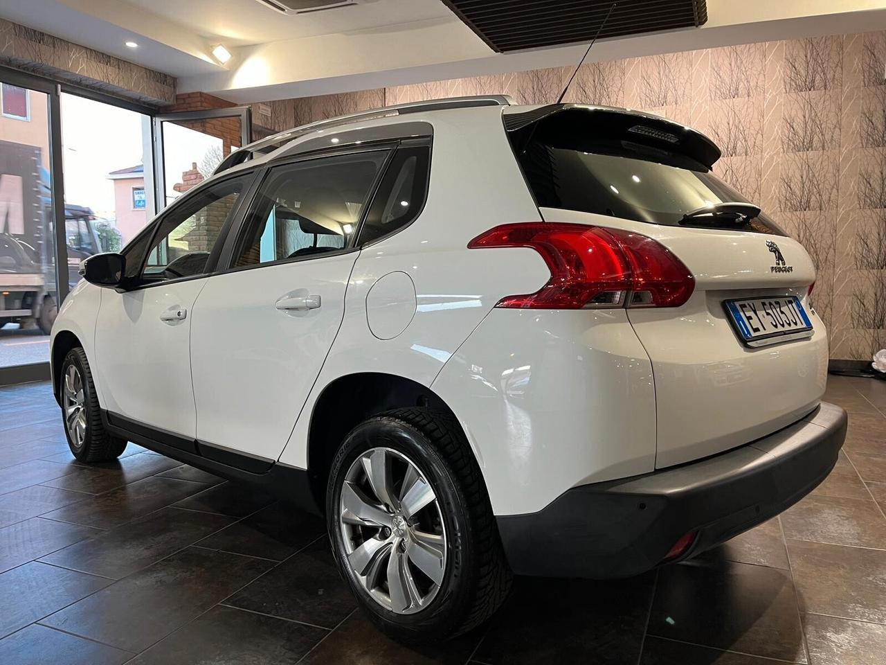 Peugeot 2008 1.6 e-HDi 92 CV Stop&Start Urban Cross