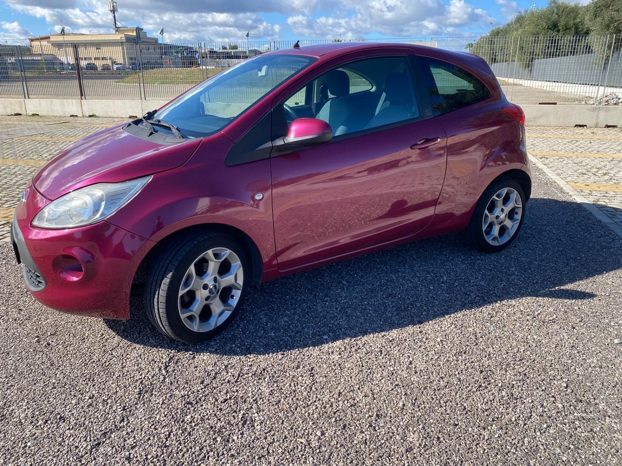 Ford Ka 1.2 8V 69CV Titanium