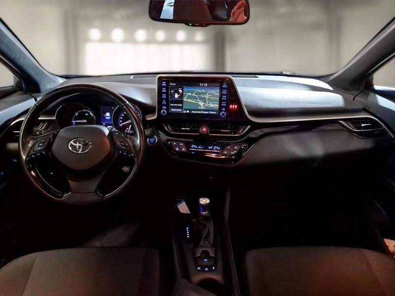 TOYOTA C-HR 1.8H 98CV E-CVT Business