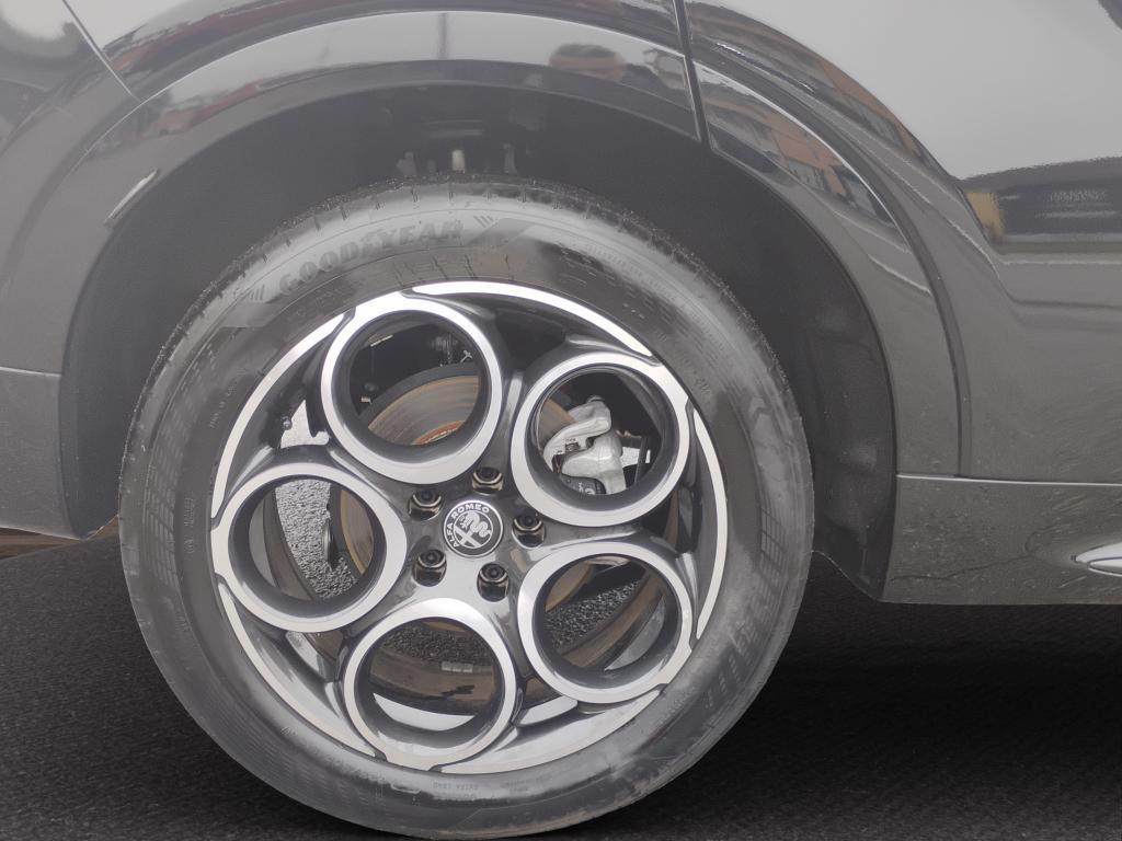 Alfa Romeo Tonale 1.6 Sprint 130cv tct6.NAVI.TELECAMERA.CERCHI 18