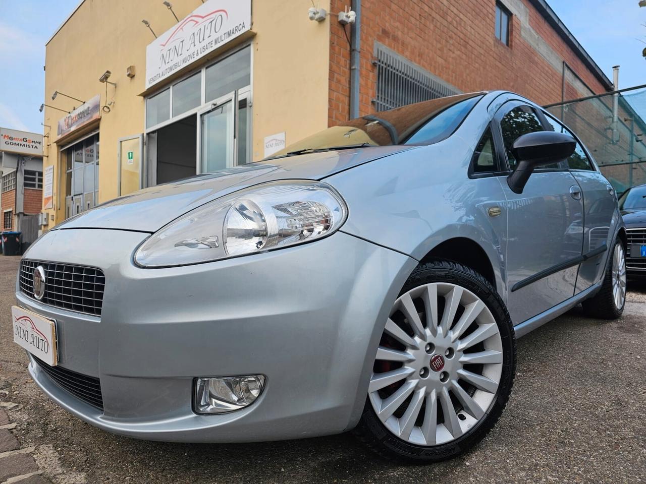 Fiat Grande Punto 1.3 Mjt 90cv Emotion*Xeno*17*Neopatentati*