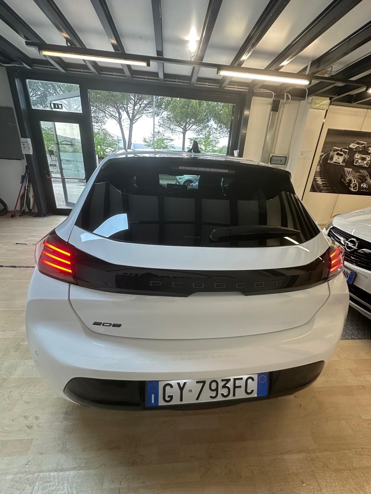 Peugeot 208 PureTech 100 Stop&Start 5 porte Allure "KM0"