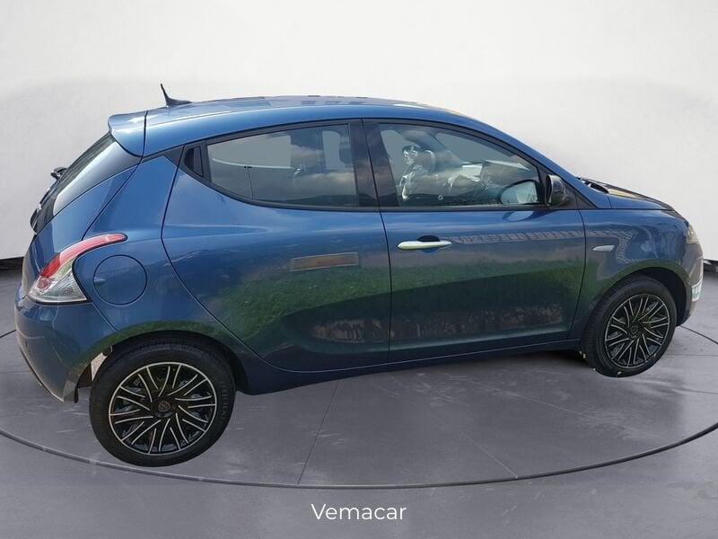 Lancia Ypsilon 1.0 FFly 5 porte S&S Hybrid Gold-SOLO KM 54900-NEOP!