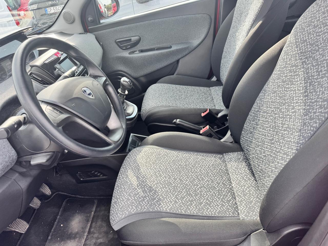 Lancia Ypsilon 1.0 FireFly 5 porte Hybrid GARANTITA