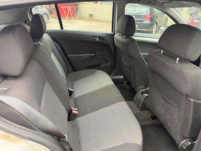 OPEL Astra 1.6 16V Twinport 5P Cosmo senza lavoro da fare