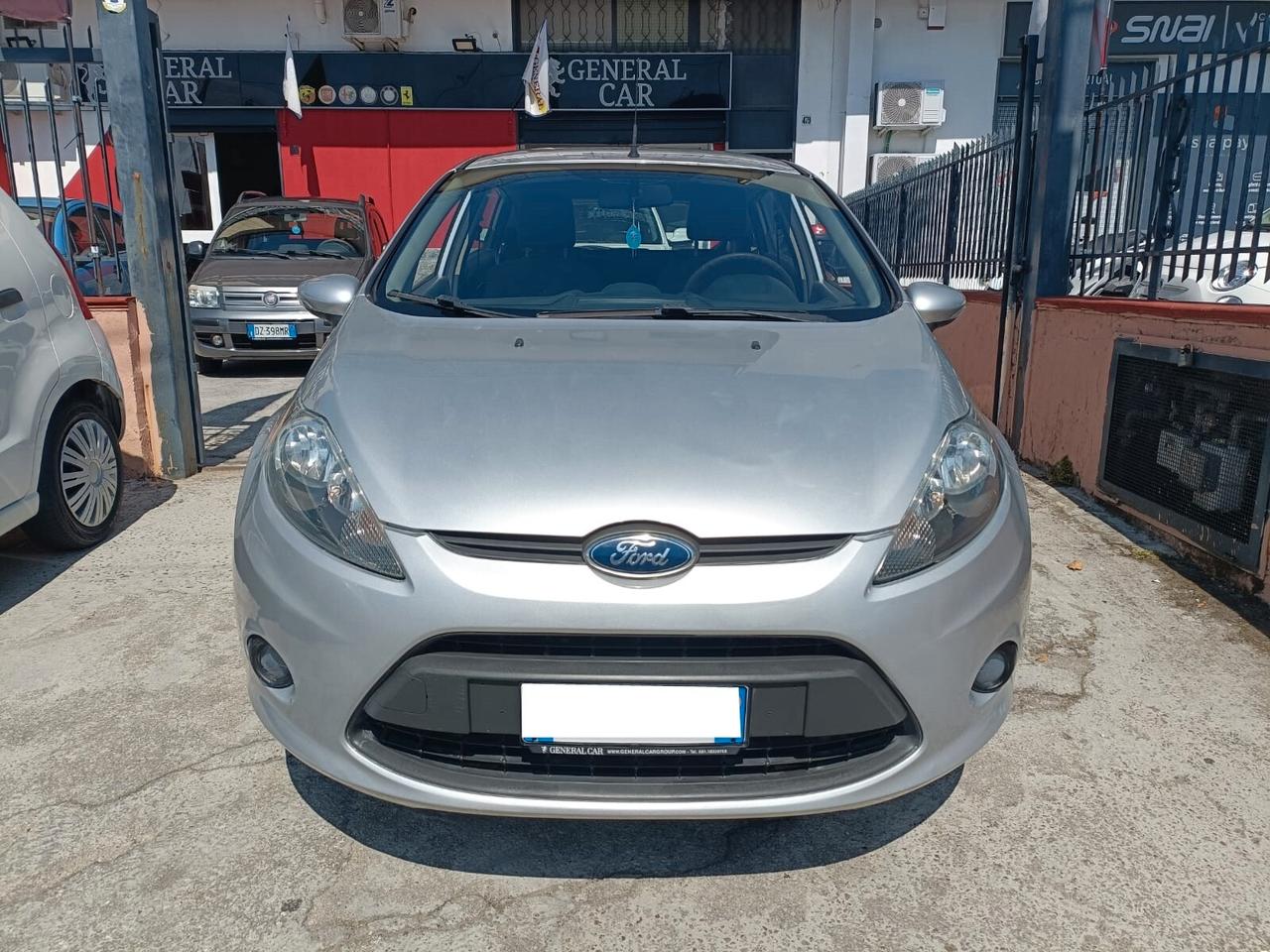 Ford Fiesta Ikon 1.4 TDCi 70CV 5 porte