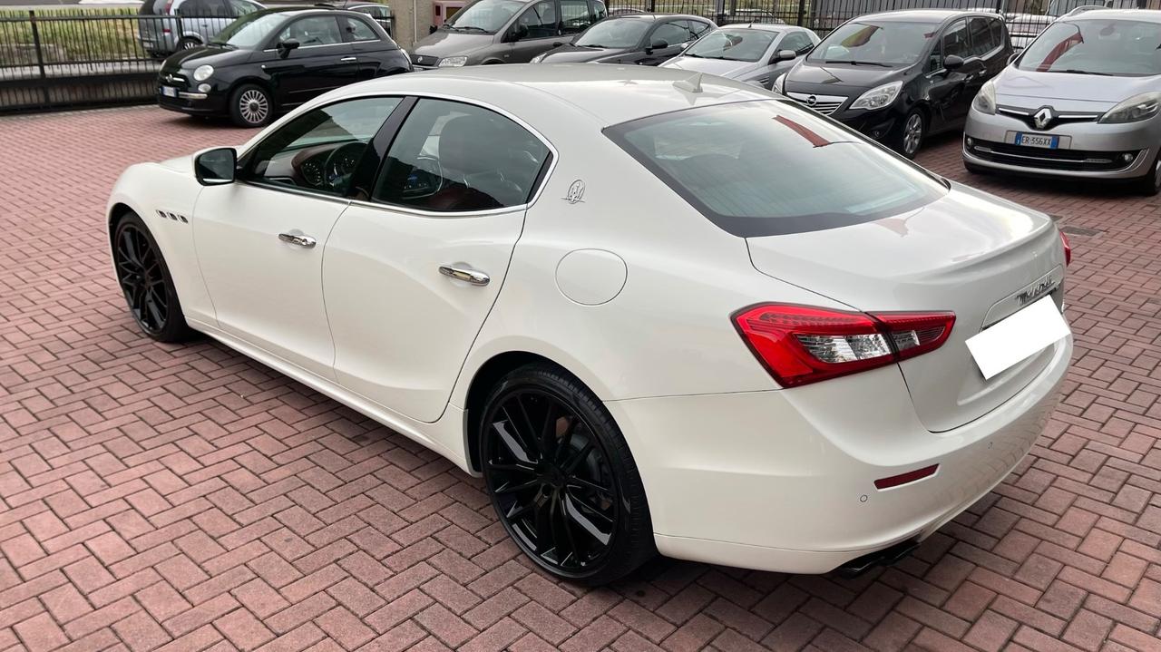 Maserati Ghibli V6 Diesel 275 CV