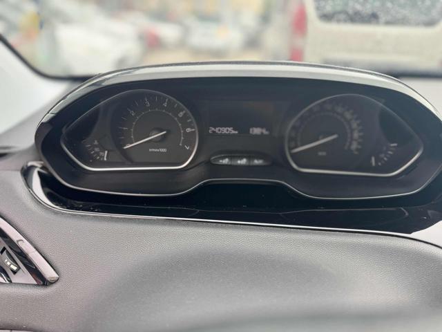 PEUGEOT 208 1.2 82cv Allure