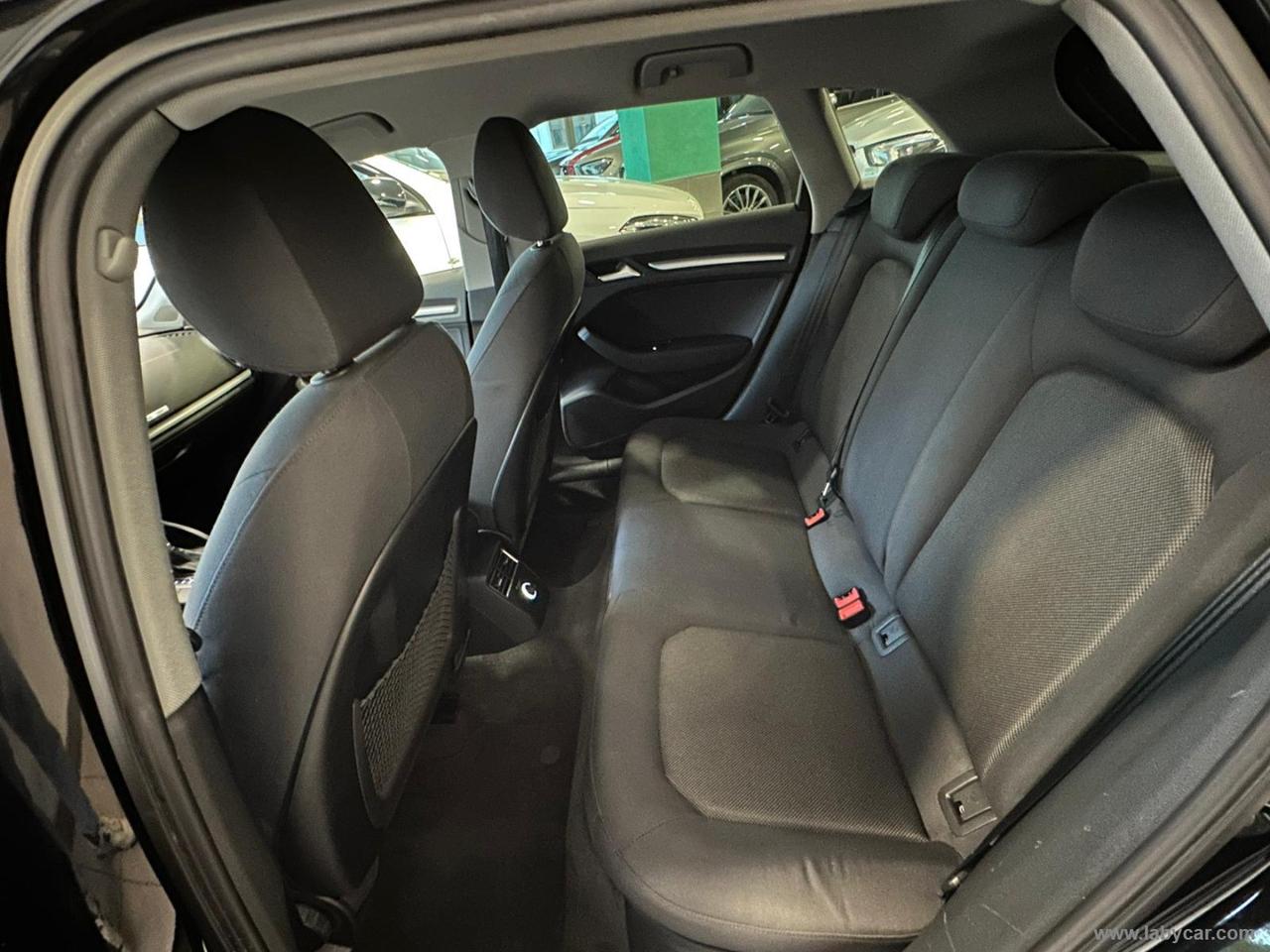 AUDI A3 SPB 1.6 TDI S tr. Business