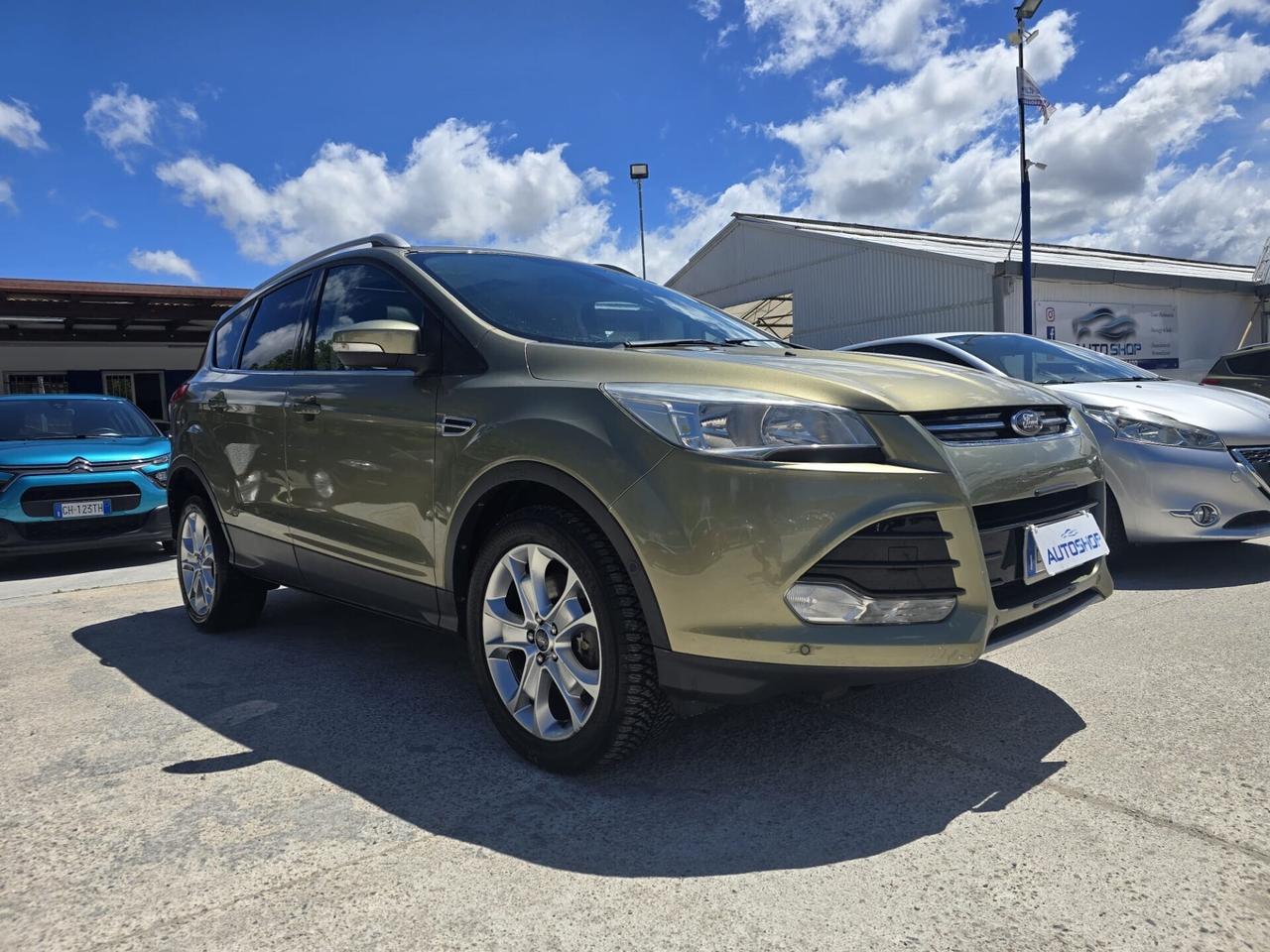 Ford Kuga 2.0 TDCI 140 CV 4WD Titanium