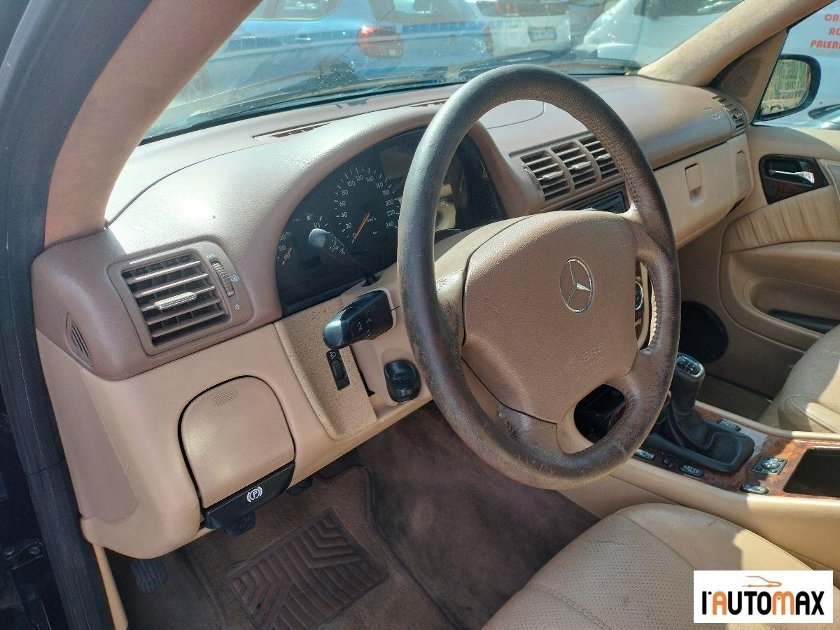 MERCEDES - Classe ML - 270 turbodiesel CDI