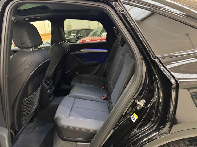 AUDI Q5 SPB 40 TDI quattro S-Tronic Ident. Black S-Line