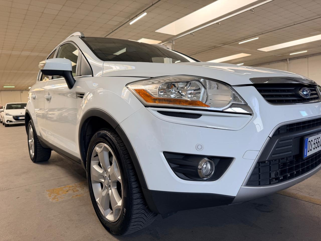 Ford Kuga 2.0 TDCi 136 CV 4WD Titanium DPF