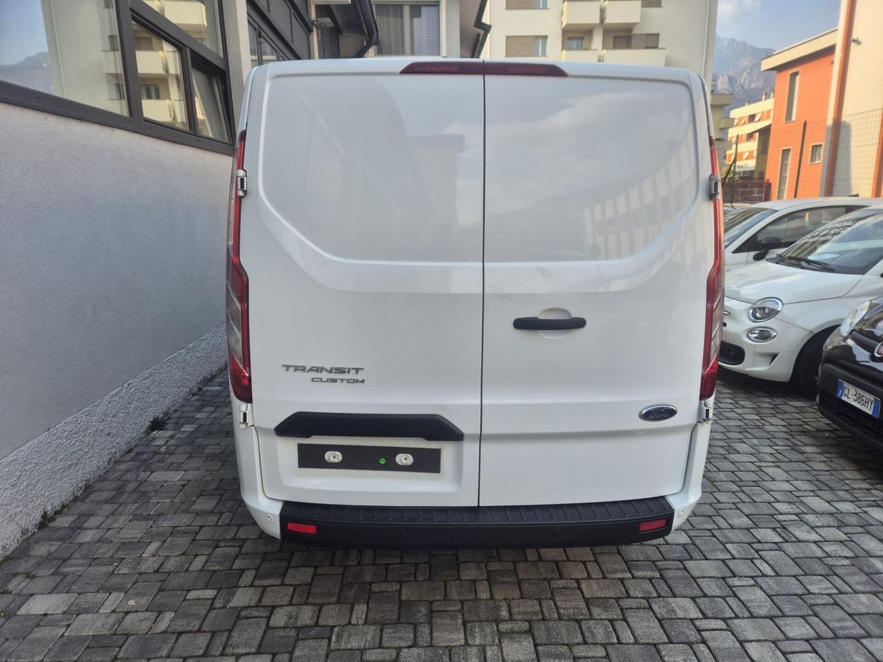 Ford Transit Custom 300 PL 2.0 130CV Trend