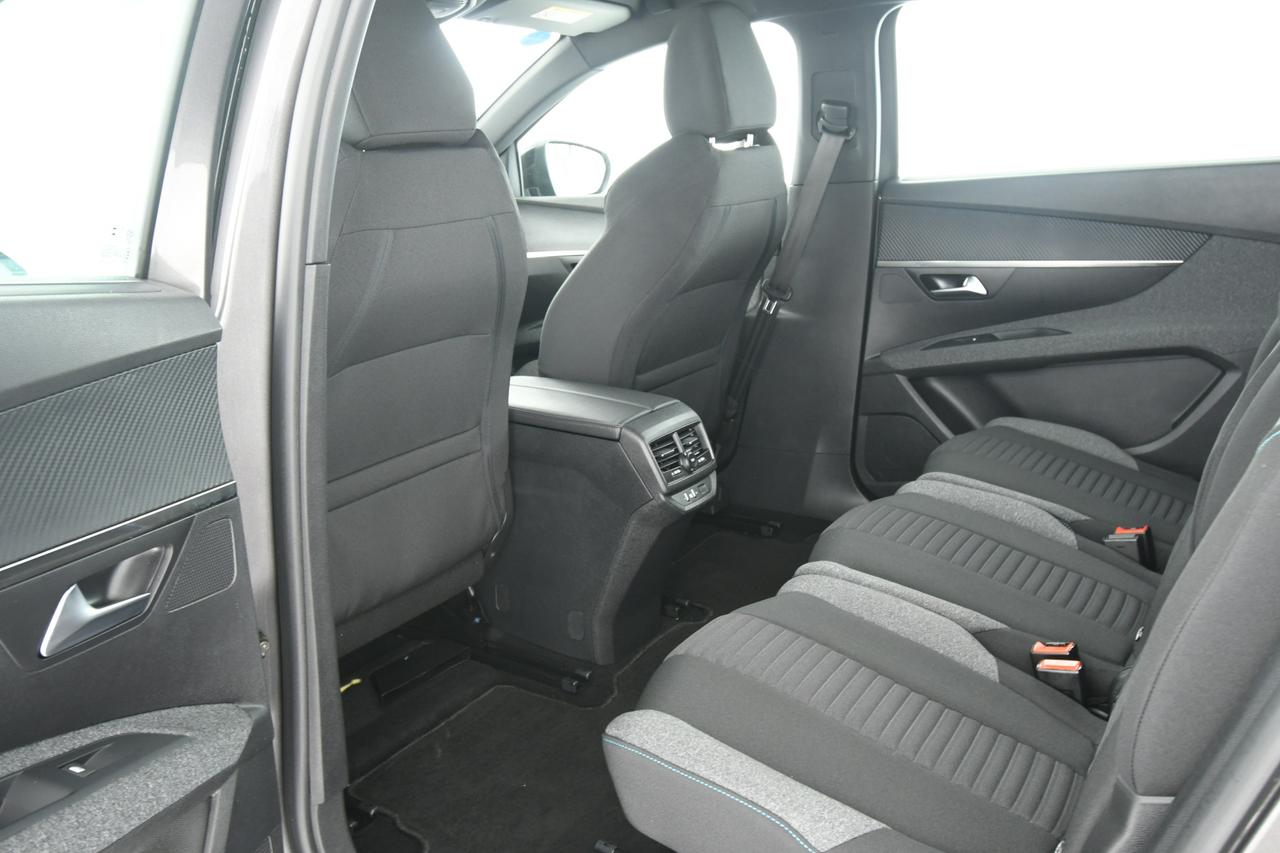 PEUGEOT 5008 1.5 bluehdi 130cv S&S Active mix eat8 N1 NEOPATENTATI+APP CONNECT