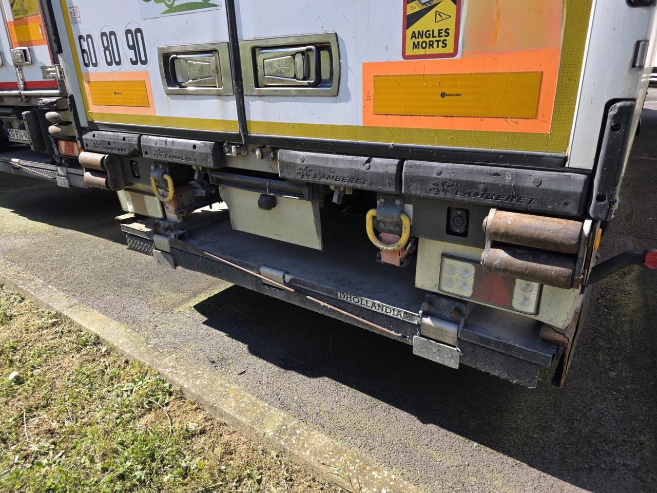 SEMIRIMORCHIO FRIGO LAMBERET 2015 (ATP FRC 05/2027)