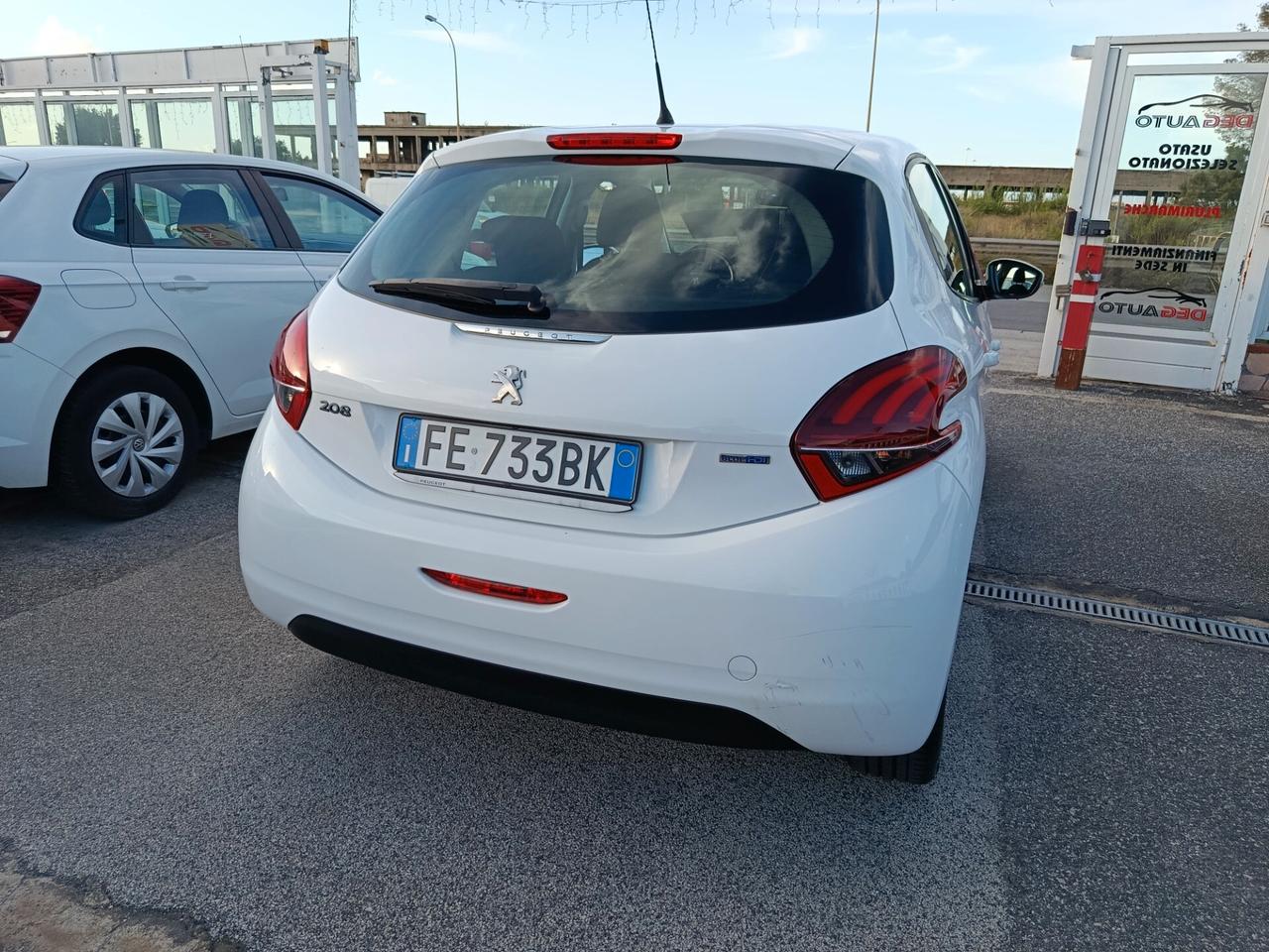 Peugeot 208 BlueHDi 75cv 5 porte Allure