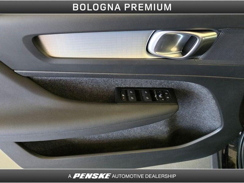 Volvo XC40 XC40 T3 Geartronic Momentum Pro