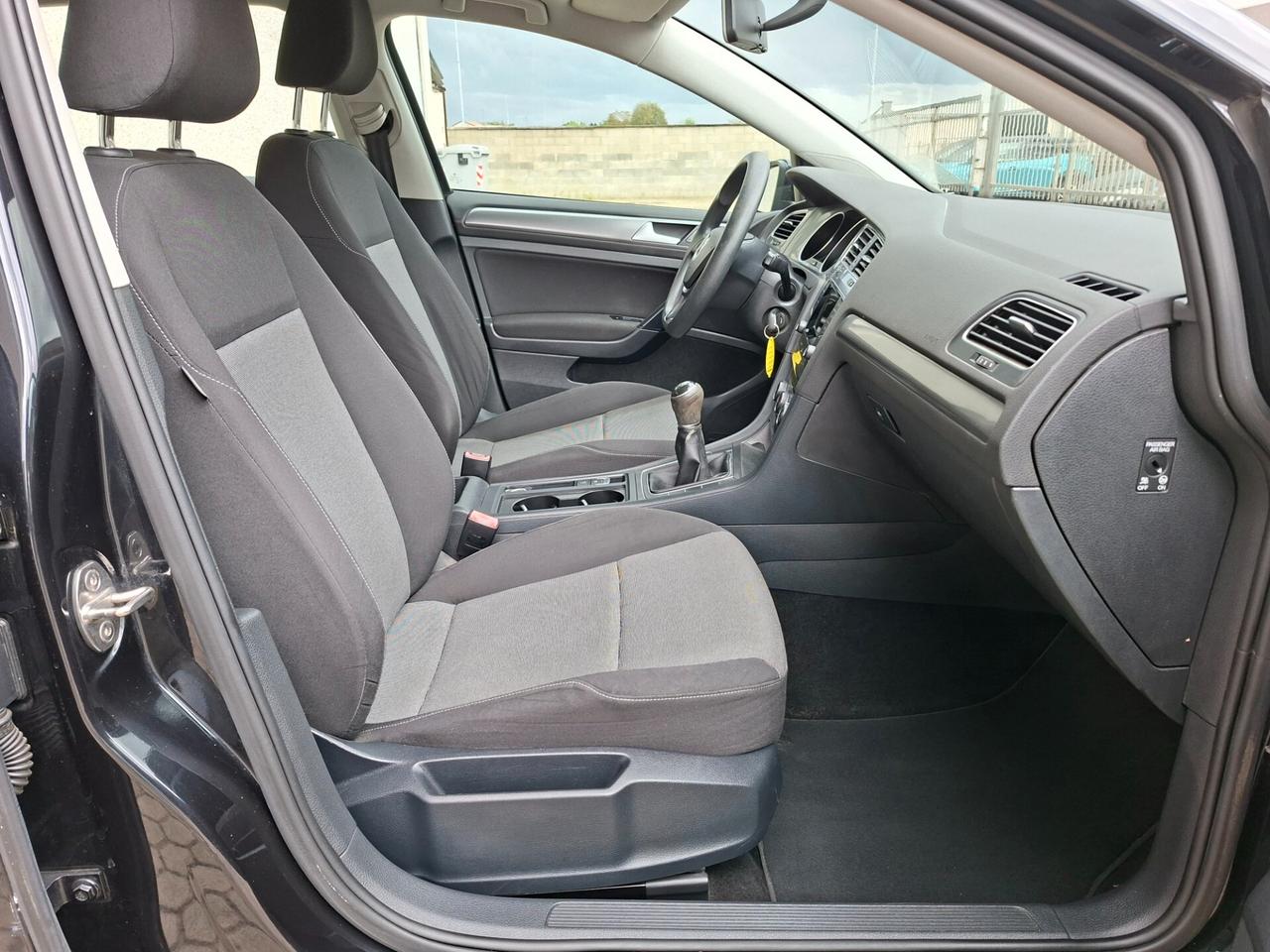 Volkswagen Golf 1.6 TDI 5P. Trendline *NEOPATENTATI*