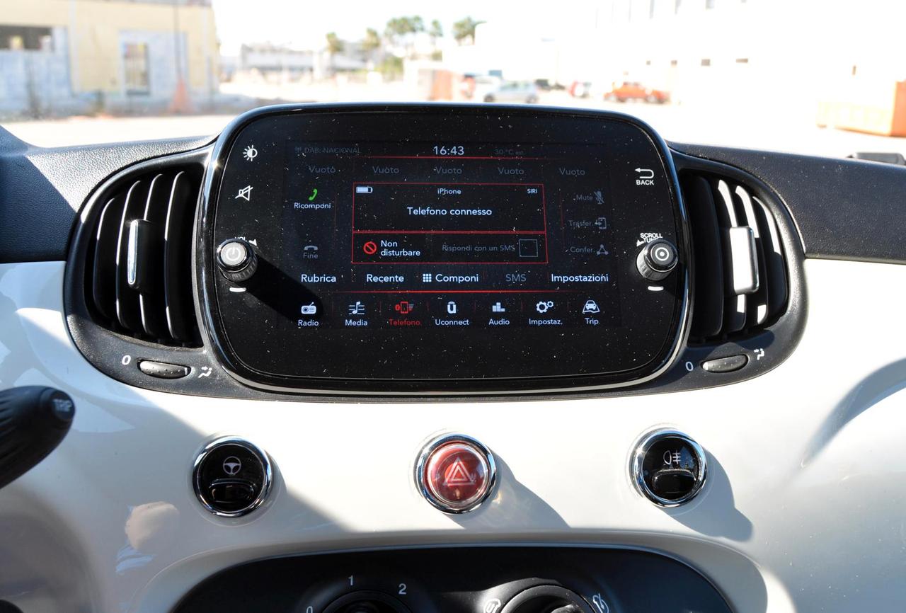 Fiat 500C 1.0 Hybrid Dolcevita