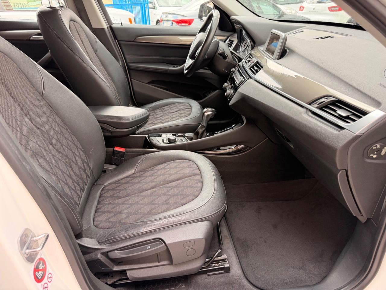 Bmw X1 sDrive18d xLine